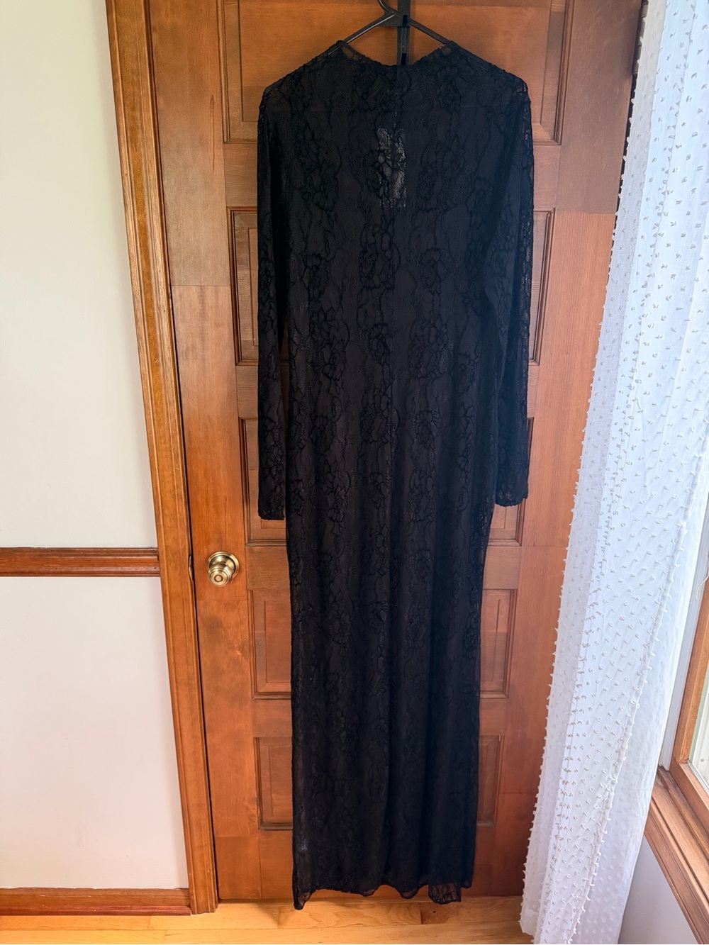 Good American Lace Maxi Dress in Black - Picture 4 of 5